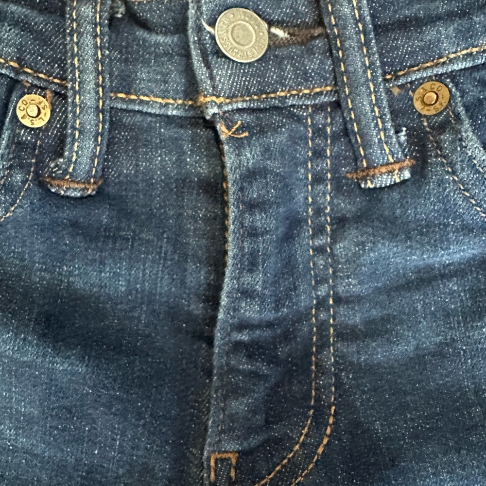 Levi's Original Riveted Jeans - Picture 4 of 9